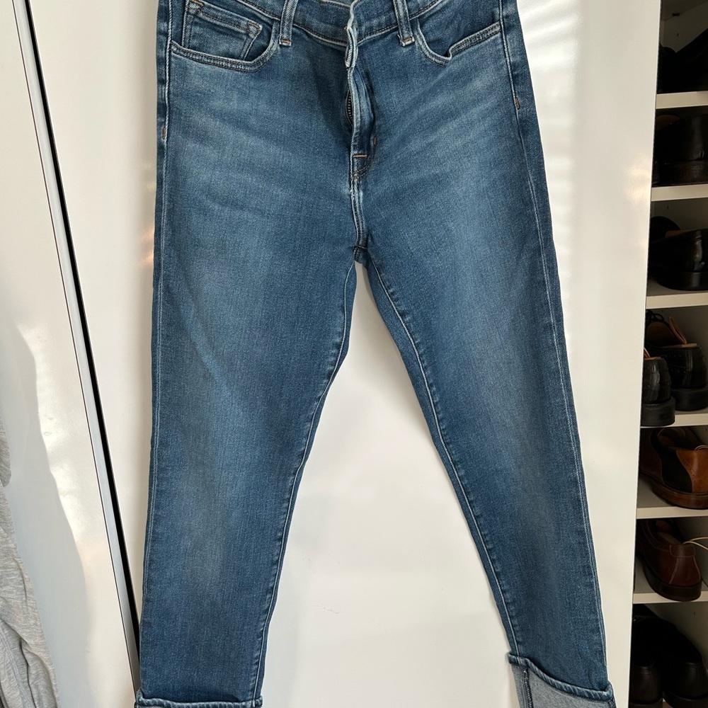 J Brand Straight Leg Jeans in Medium Blue Wash